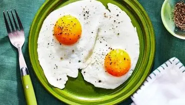 بررسی بهترین روش پخت تخم‌مرغ؛ کره یا روغن؟