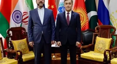 دیدار غریب‌آبادی با دبیرکل سازمان همکاری شانگهای