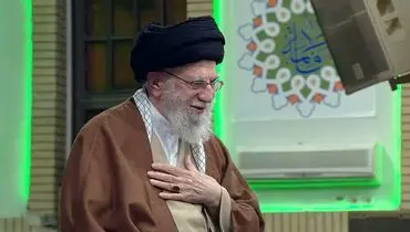 رهبر انقلاب: یک عنصر آمریکایی در لفافه میگوید هر که در ایران اغتشاش کند ما کمکش میکنیم؛ احمق‌ها بوی کباب شنیدند! / ملت ایران هر کسی که مزدوری آمریکا را بکند، لگدمال خواهد کرد