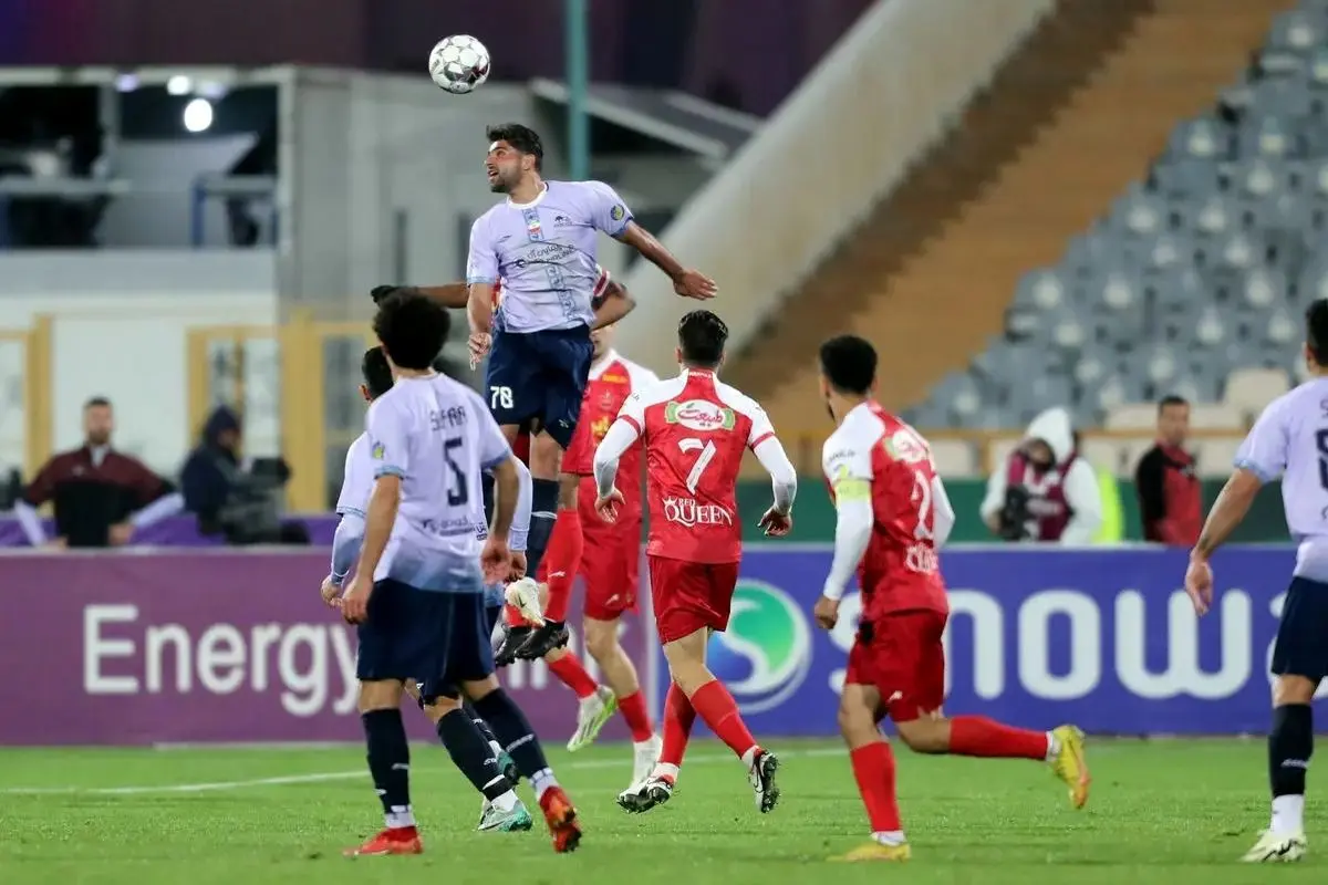 گزارش زنده ؛ پرسپولیس2 - 0 تراکتور + گل ها و حواشی