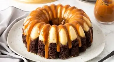 طرز تهیه کیک کارامل سوئدی؛  یک دسر جذاب برای دورهمی ها