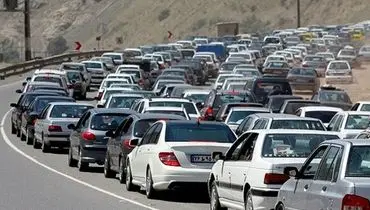 ترافیک فوق سنگین جاده‌های شمال؛ مسافران در راه مانده‌اند
