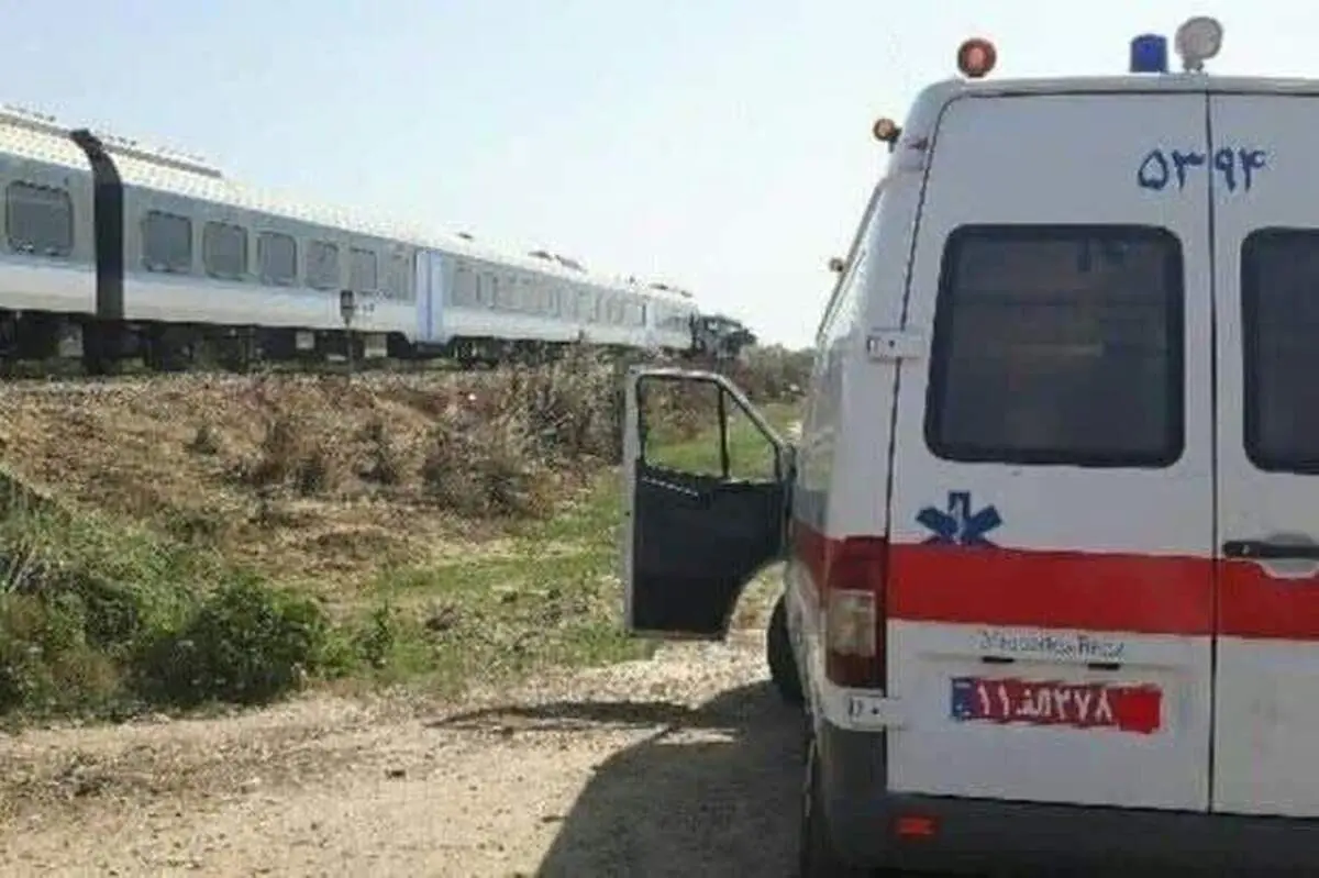 وقوع برخورد مرگبار قطار با عابر در قم