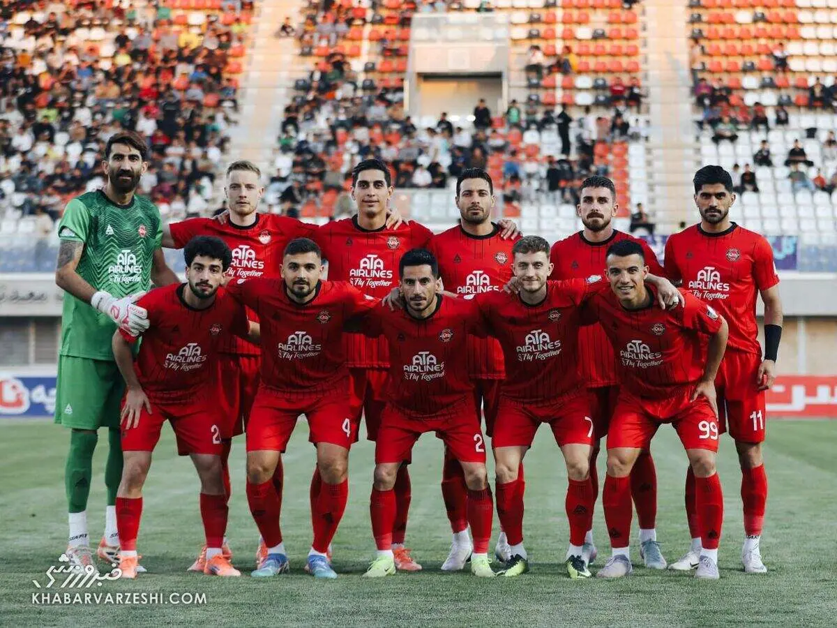 رونمایی از پیراهن تی‌تی‌ها در بازی با الشرطه؛ تراکتور سرخ‌پوش است +عکس