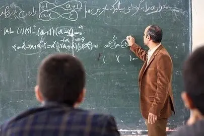 حقوق پایین معلمان در برابر هزینه‌های معیشت