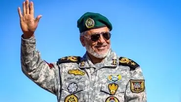 دریادار سیاری: ماموریت ارتش دفاع از تمامیت ارضی کشور، حفظ استقلال کشور و دفاع از نظام است