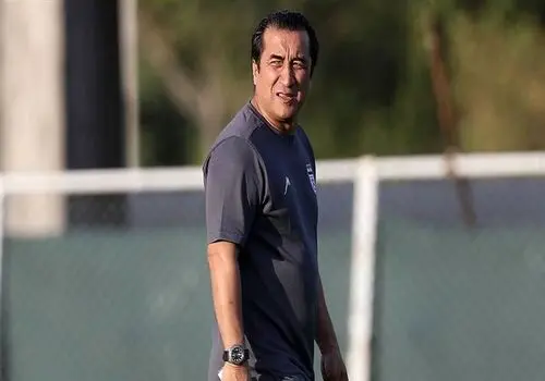 خداداد عزیزی: نه پرسپولیسی هستم و نه استقلالی!