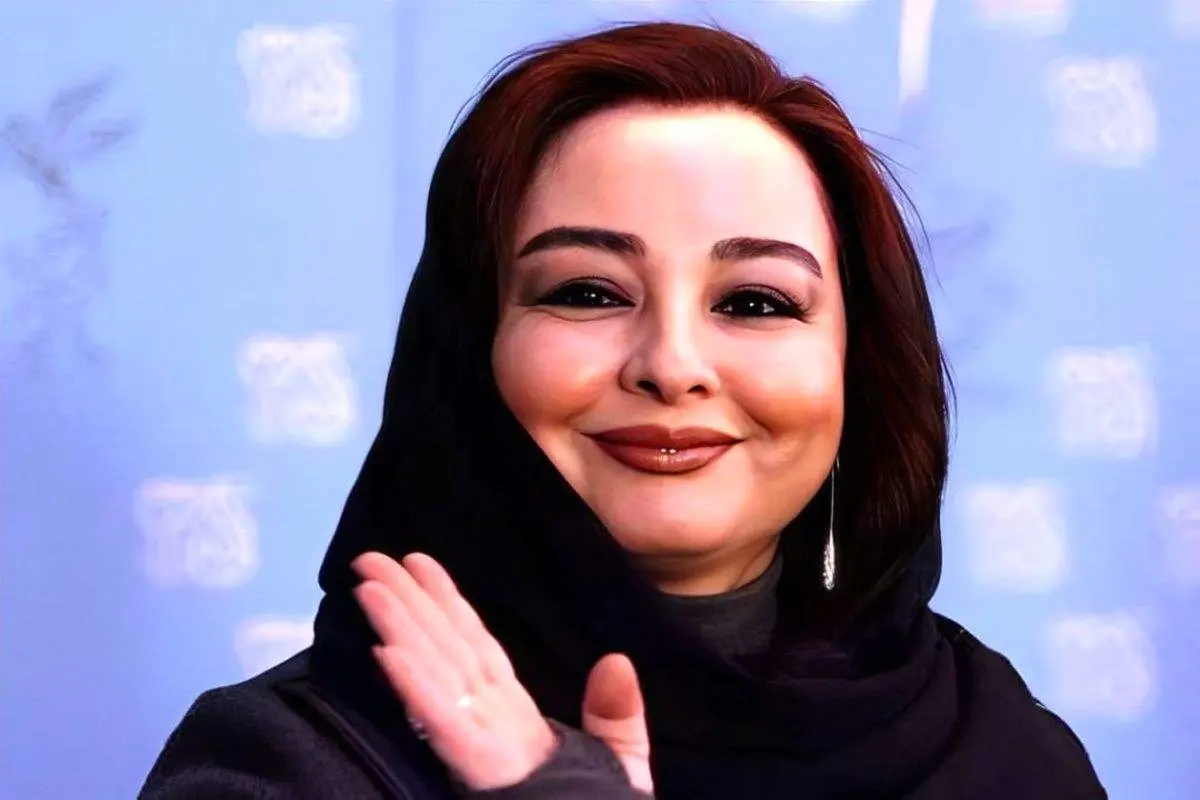 ماهایا پطروسیان ۵۴ سال پیش در کنار پدرش 