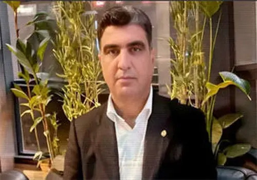 لحظه فوت خسرو علی‌کردی، وکیل و فعال سیاسی اهل مشهد/ویدیو 