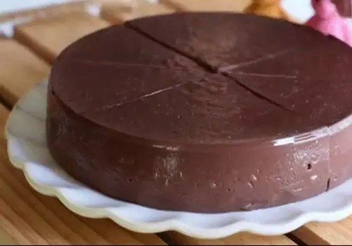 طرز تهیه خوشمزه ترین کیک شکلاتی با پف زیاد + فیلم/ دستورالعمل کیک شکلاتی با مواد ساده و در دسترس