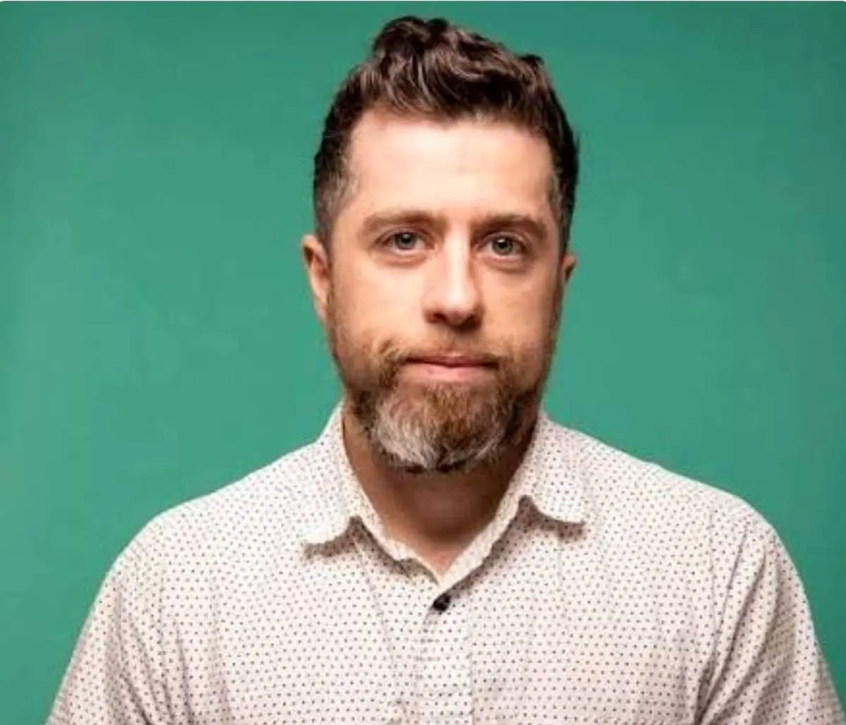 کشته‌شدن دخترعموی فیلمساز ایرانی-آمریکایی در حملات آمریکا و اسرائیل + تصویر قربانی و متن دردناک این فیلمساز