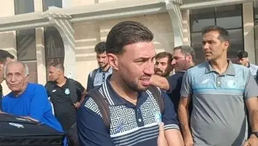  بوسه غافلگیرکننده بر گردن منیر الحدادی در اهواز 