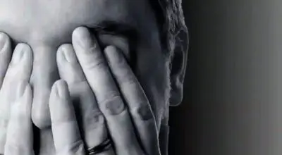 ۵ ترفند فوری برای مقابله با اضطراب در لحظه
