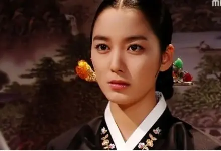 «بانو جانگ» 16 سال بعد از سریال «دونگ‌یی» در زمین گلف