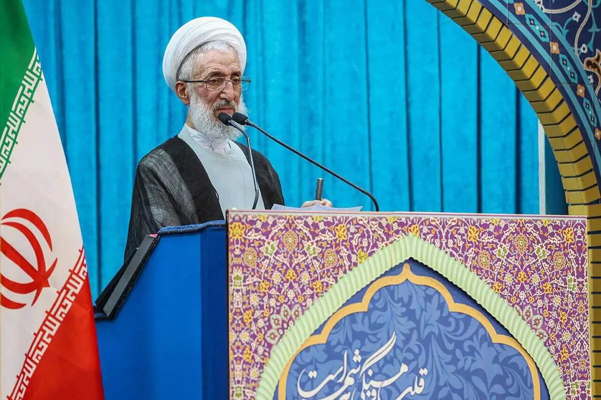 امام جمعه تهران: شهید رئیسی نظرکرده حضرت رضا(ع) بود/ وقتی نتانیاهو بمیرد به صورت اژدهای جهنمی در می‌آید / نظام آموزشی ارث کشورهای غربی است