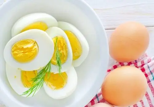 باید و نباید نگهداری تخم‌مرغ‌ در یخچال