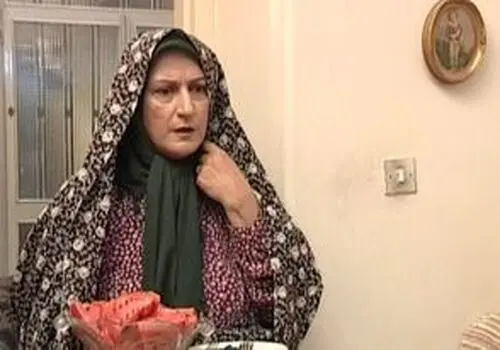 عکس‌هایی جذاب و دیدنی از حوریه مقدم در پشت صحنه "شام ایرانی"!