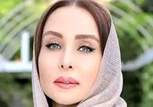 حدیث فولادوند: عکسم را روی بشقاب و درب تاکسی می‌زدند!