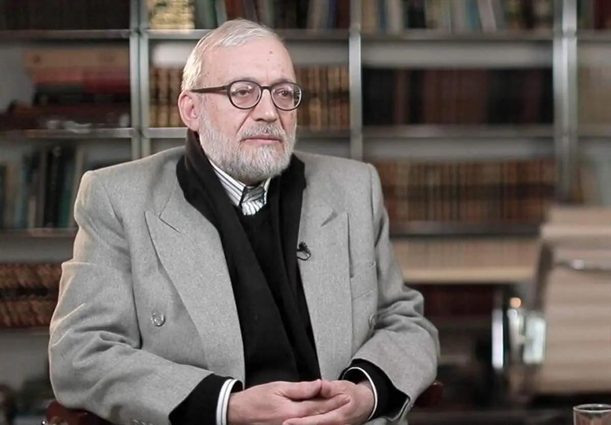  صحبت‌ها و تیپ خاص جواد لاریجانی در راهپیمایی ۲۲ بهمن+ تصویر 