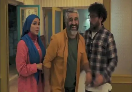 کت طلایی شراره رخام، بازیگر سینما، در اکران "ناجورها" خبرساز شد!