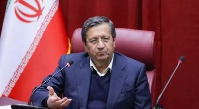 همتی: فروپاشی اقتصادی ایران با بیانیه سیاسی محقق نمی‌شود