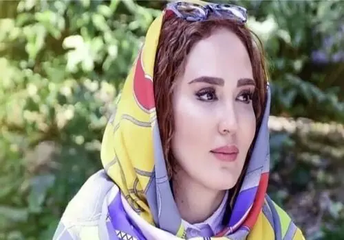 «زهره فکور صبور» در 33 سالگی و در حرم امام رضا؛ سال 1400