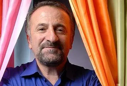 رجزخوانی مهران رجبی علیه اسرائیل در میدان ولیعصر تهران + فیلم