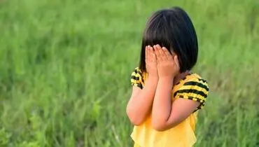 کودکان خجالتی و کمرو/دلایل و راهکارهای کمک به آنها
