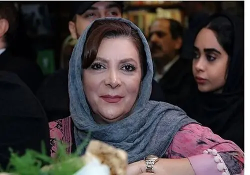 عکسی از جشن تولد ۷۳ سالگی مهوش وقاری