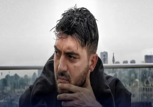 عکس منشوری نیما شاهرخ‌شاهی در استوری اینستاگرام