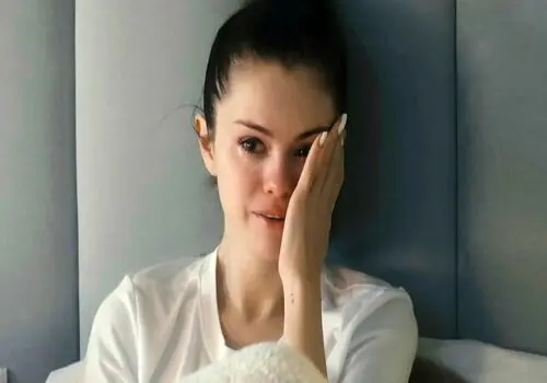 ماه عسل ساده و عاشقانه سلنا گومز و بنی بلانکو در سواحل کالیفرنیا+ تصاویر 