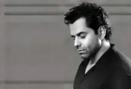 رضا بهرام با ترانه مشهور هایده برای خود آبرو خرید/ویدیو 