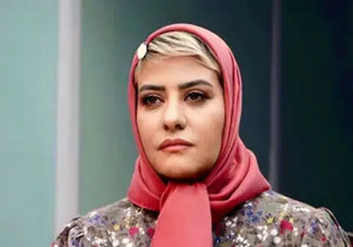 رابعه اسکویی از مردم عذرخواهی کرد
