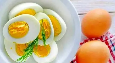 تخم مرغ کلسترول بد ما را بالا میبرد؟