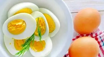 چگونه با تخم‌مرغ ویتامین D بیشتری جذب کنیم؟ 