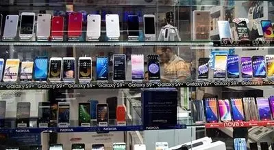 بحران دربازارموبایل؛جهش قیمت قطعات،چرخه تعویض گوشی را تغییر می دهد