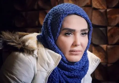 «زهره فکور صبور» در 33 سالگی و در حرم امام رضا؛ سال 1400