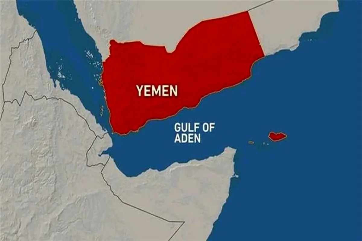 اصابت موشک به یک کشتی انگلیسی در خلیج عدن؛ یمنی ها: ما زدیم