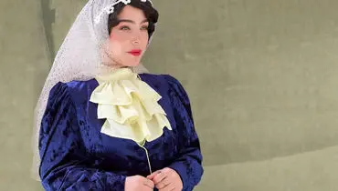 استایل متفاوت نیمتاجِ «بامداد خمار» با ترنچ‌کت مشکی + عکس