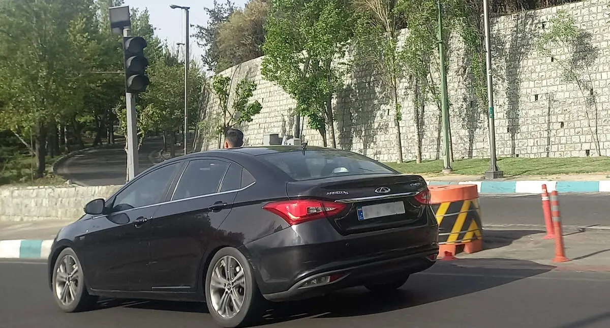 عادت زشت در ماشین های گران قیمت