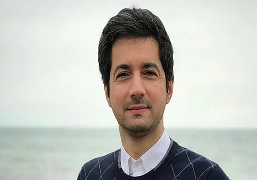 سلفی نجم الدین شریعتی و پسرش، شباهت حیرت‌آور پدر و پسری