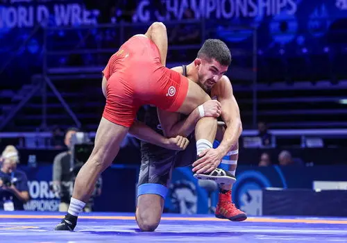  صعود چهار آزادکار ایران به نیمه نهایی 