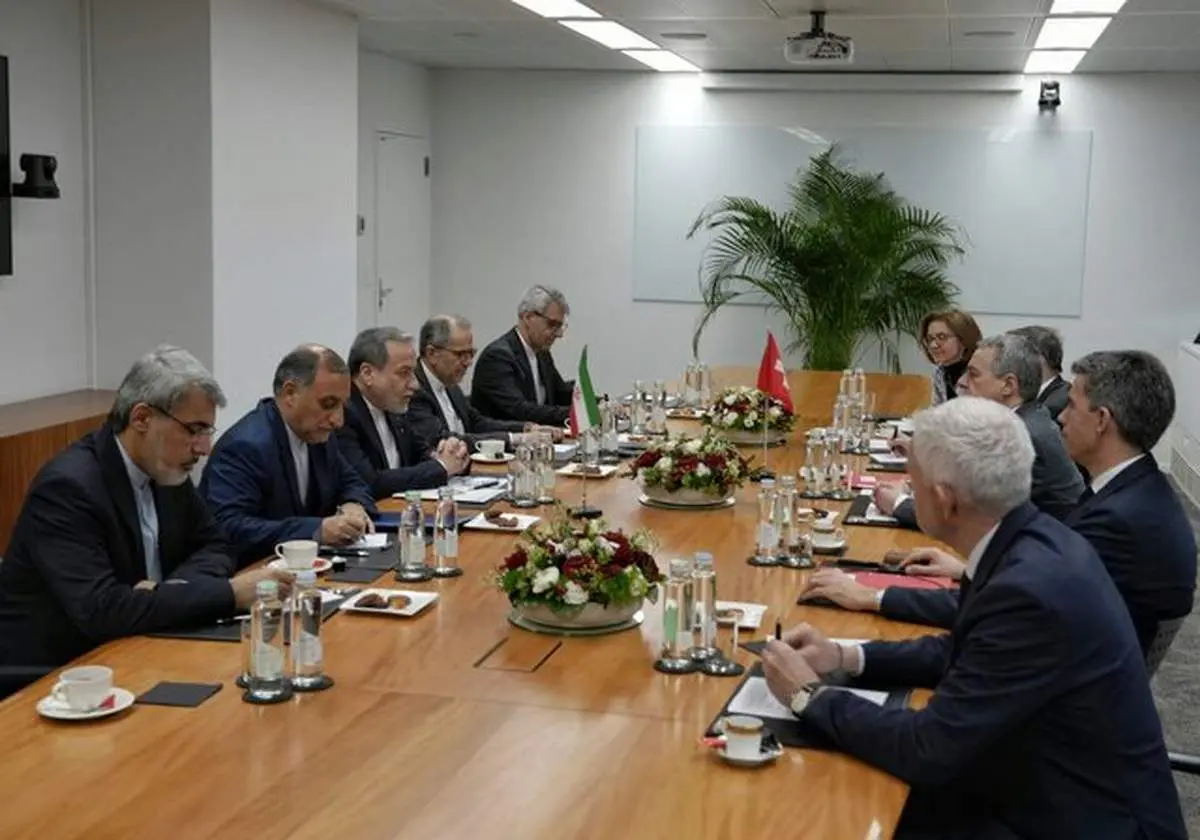 رایزنی وزیران خارجه ایران و سوئیس درباره مذاکرات تهران و واشنگتن
