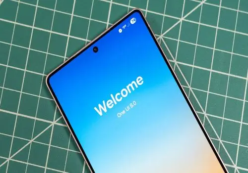 به‌روزرسانی غافلگیرکننده سامسونگ برای گلکسی S24؛ آماده ورود به دنیای One UI 8 شوید