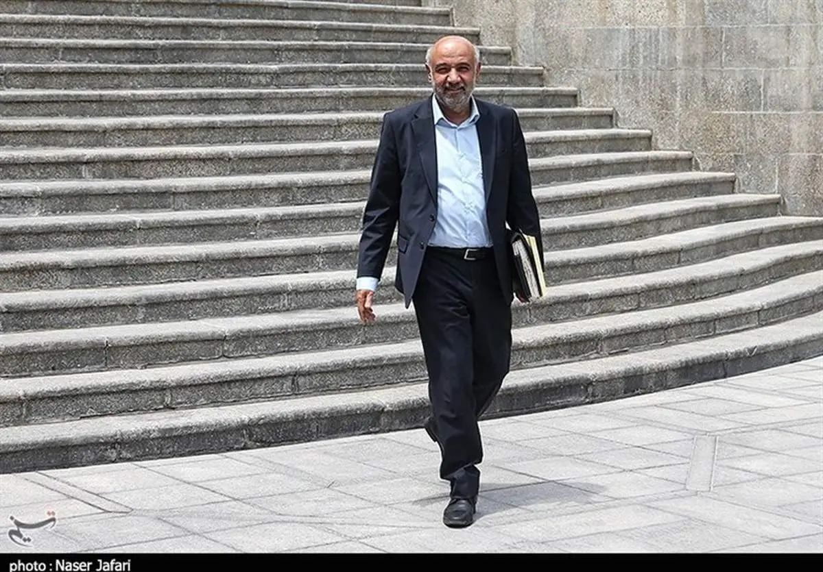 وزیر کار: کالابرگ شاید برای طبقه متوسط ناچیز باشد، اما برای نیازمندان حیاتی است