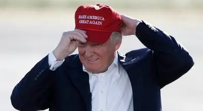 عکس جدید ترامپ حاشه ساز شد؛ بدل ترامپ لو رفت+ تصاویر