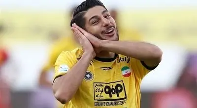 سپاهان و تراکتور در جدال برای ستاره لژیونر