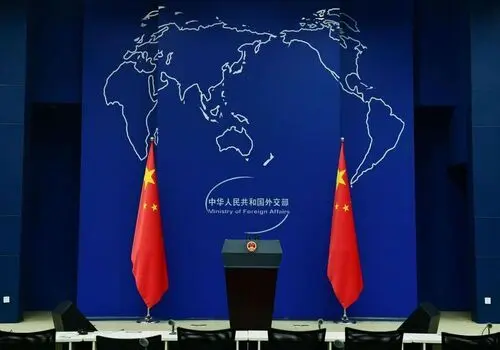 وانگ یی: چین از ایران در حراست از حاکمیت، امنیت و تمامیت ارضی خود حمایت می‌کند