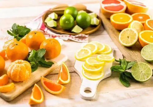 علائم کمبود ویتامین C چیست؟