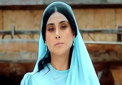 آزاده صمدی به جای مهناز افشار در نهنگ عنبر!